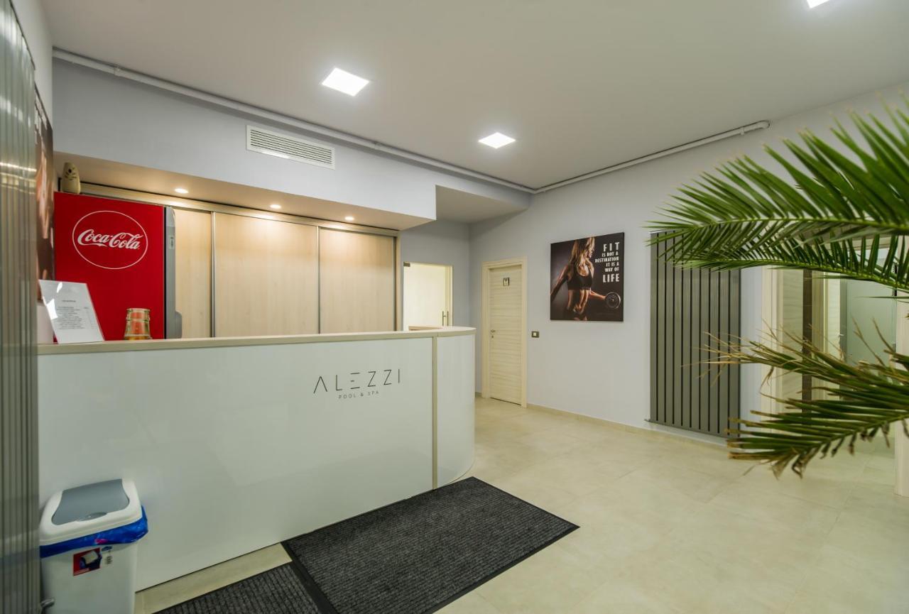 Năvodari Rusty Sands Apt Spa N Pools Beach Resort מראה חיצוני תמונה